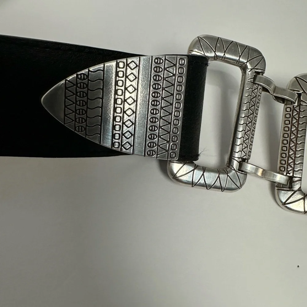 Chico's Women’s Black and Silver Belt Size M/L